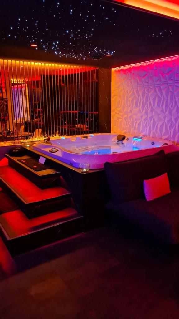 Jacuzzi - Evastion des Secrets - Secrets Rooms Perpignan